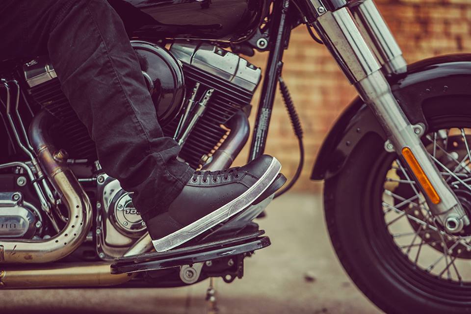 speed and strength motorcycle shoes